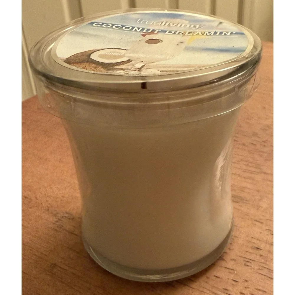 True Living Coconut‎ Dreamin' 3oz Scented Candle